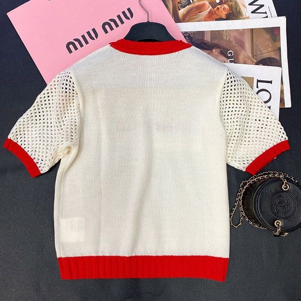入手困難ミュウミュウ 刺繍入りTシャツ 偽物 コットン myn17950